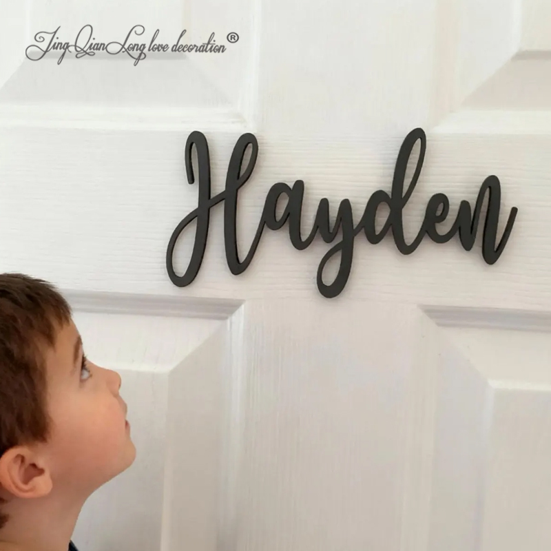 Baby Nursery Sign - Kişiye Özel Ahşap Bebek Odası İsim